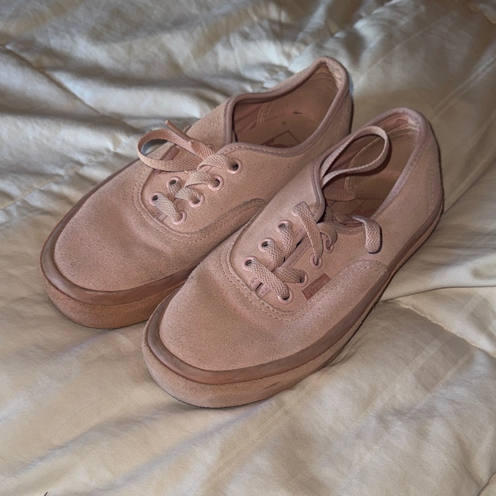 Vans Women's Platform Sneakers in Light pink